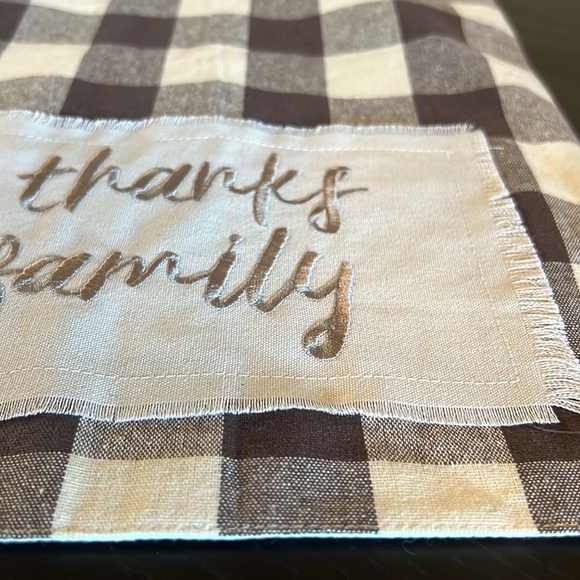 Bundle The Prairie Table runner “Give thanks for family” +ceramic coasters NEW - Picture 8 of 17
